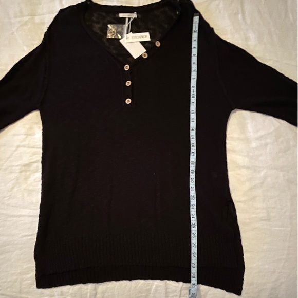 Stitchdrop Henley Sweater - Picture 5 of 6